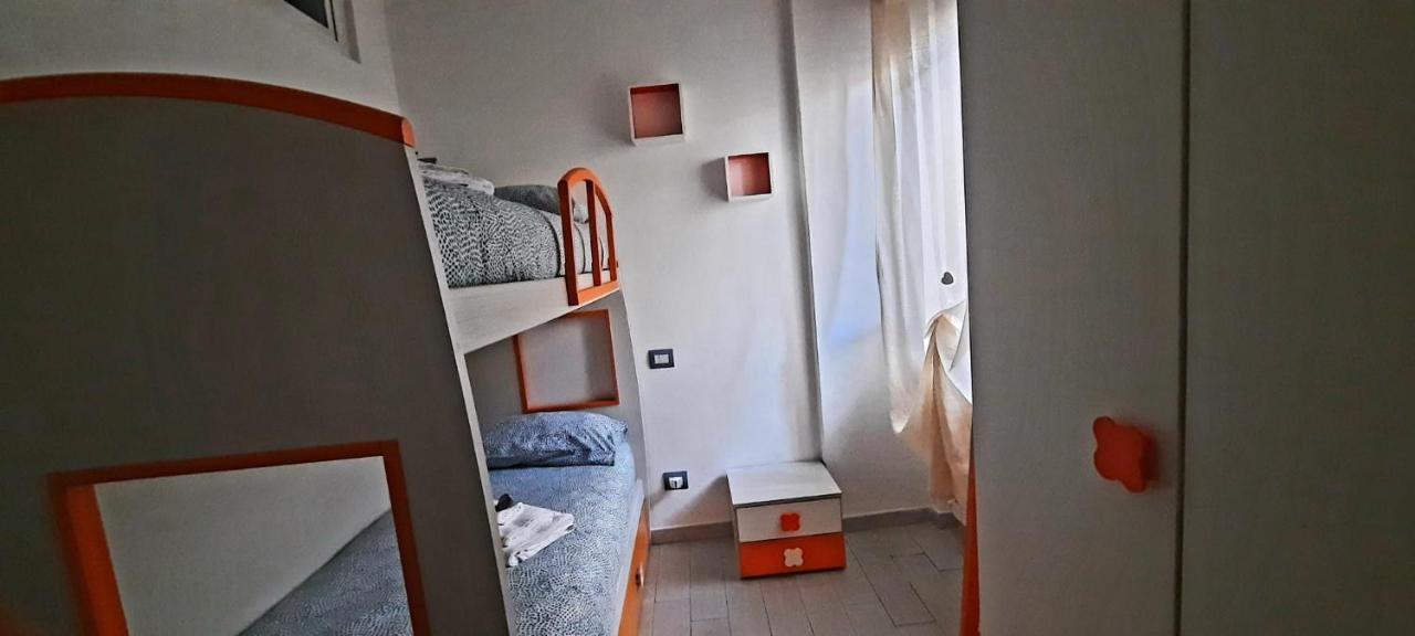 Casa Vacanze Mary Carrara Ngoại thất bức ảnh